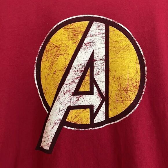 MARVEL  Captain America tee - Picture 2 of 5